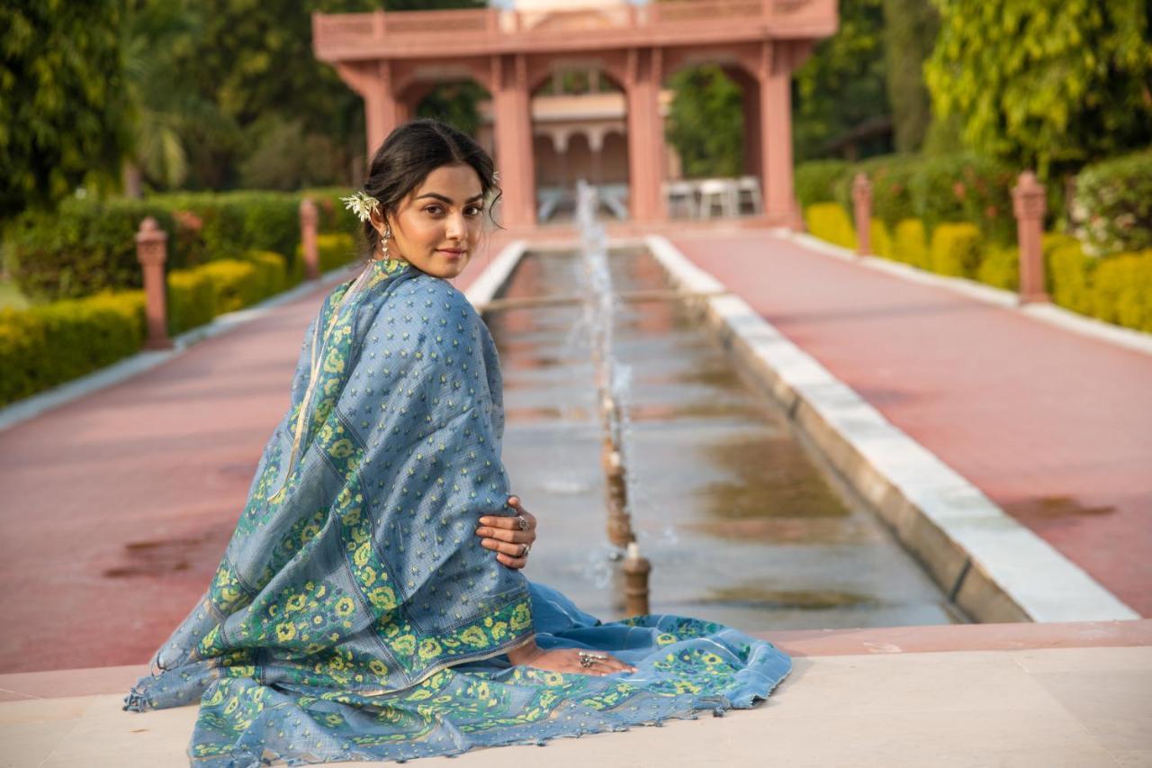 Umaid Palace - A Lakeside Heritage Palace Resort Near Jaipur Close To Bhangarh & Chand Baori Stepwell Abhaneri Dubbī 外观 照片